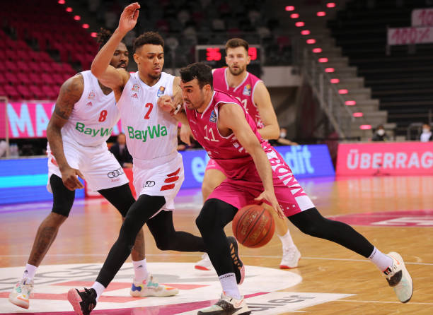 也肩负着吸 也肩负着吸